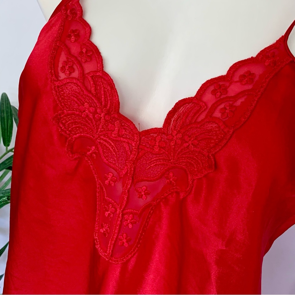 v i n t a g e :: Satin Slip Dress Lace Nightgown Chemise - Picture 9 of 12